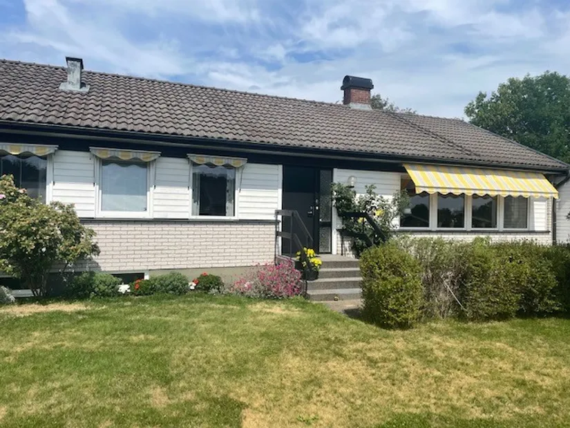 Villa, Viktoriagatan 18, Bränninge, Habo