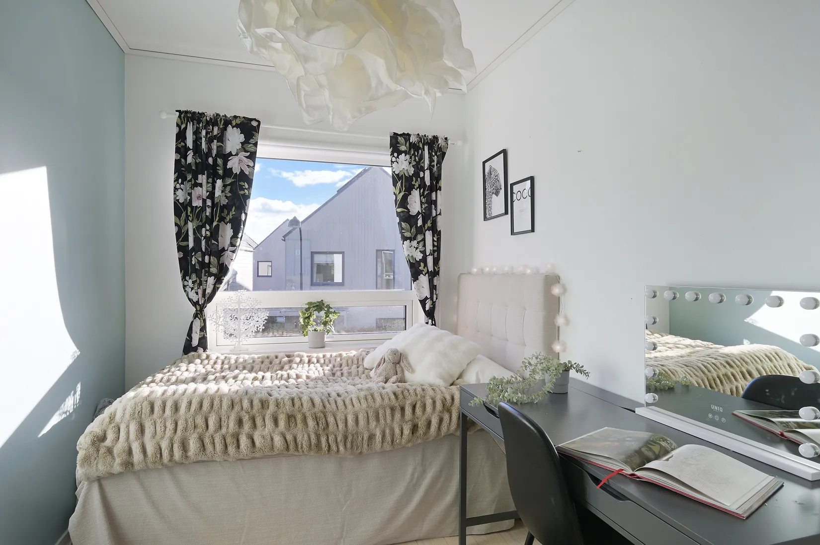 Radhus, Stuterivägen 37, Vattmyra, Järfälla
