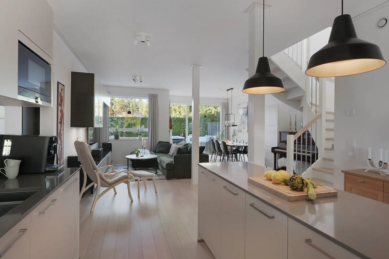 Radhus, Stuterivägen 37, Vattmyra, Järfälla