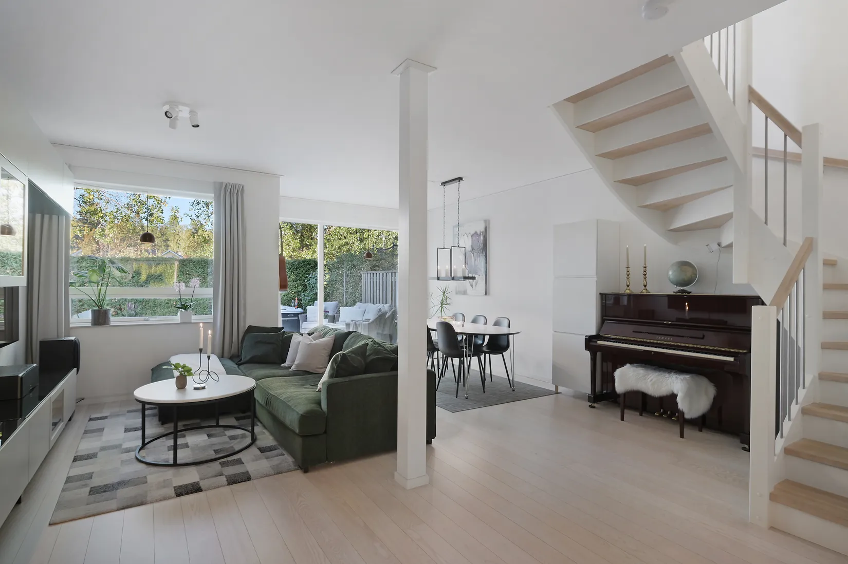 Radhus, Stuterivägen 37, Vattmyra, Järfälla