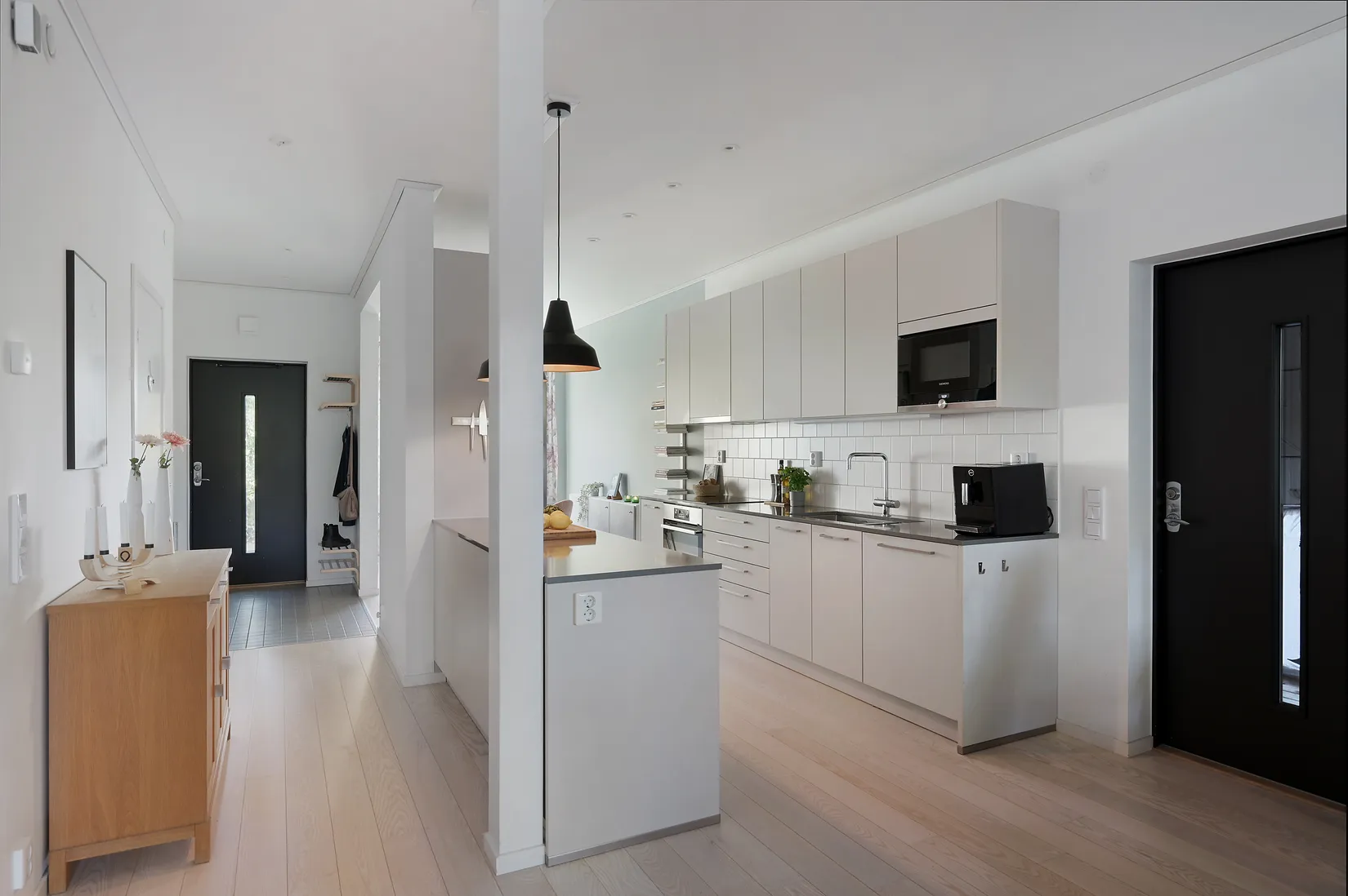 Radhus, Stuterivägen 37, Vattmyra, Järfälla