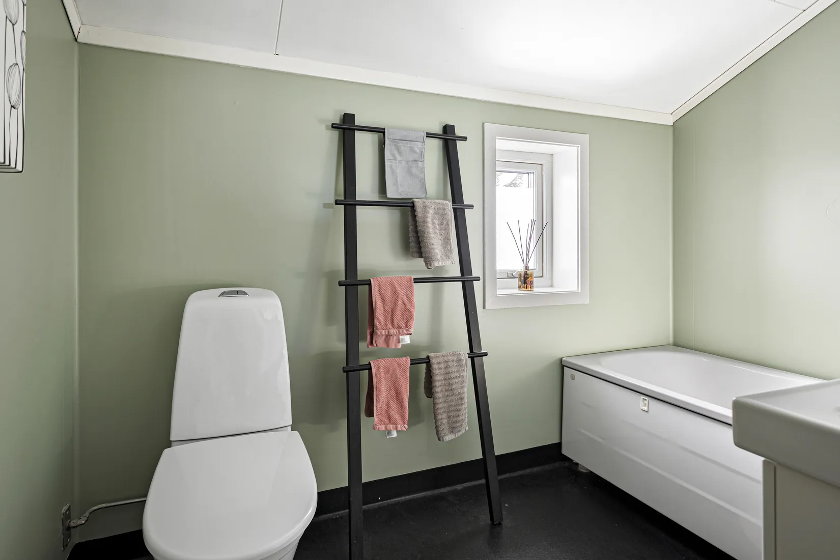 Villa, Stenolles backe 4, Ingarö - Fågelvikshöjden, Värmdö