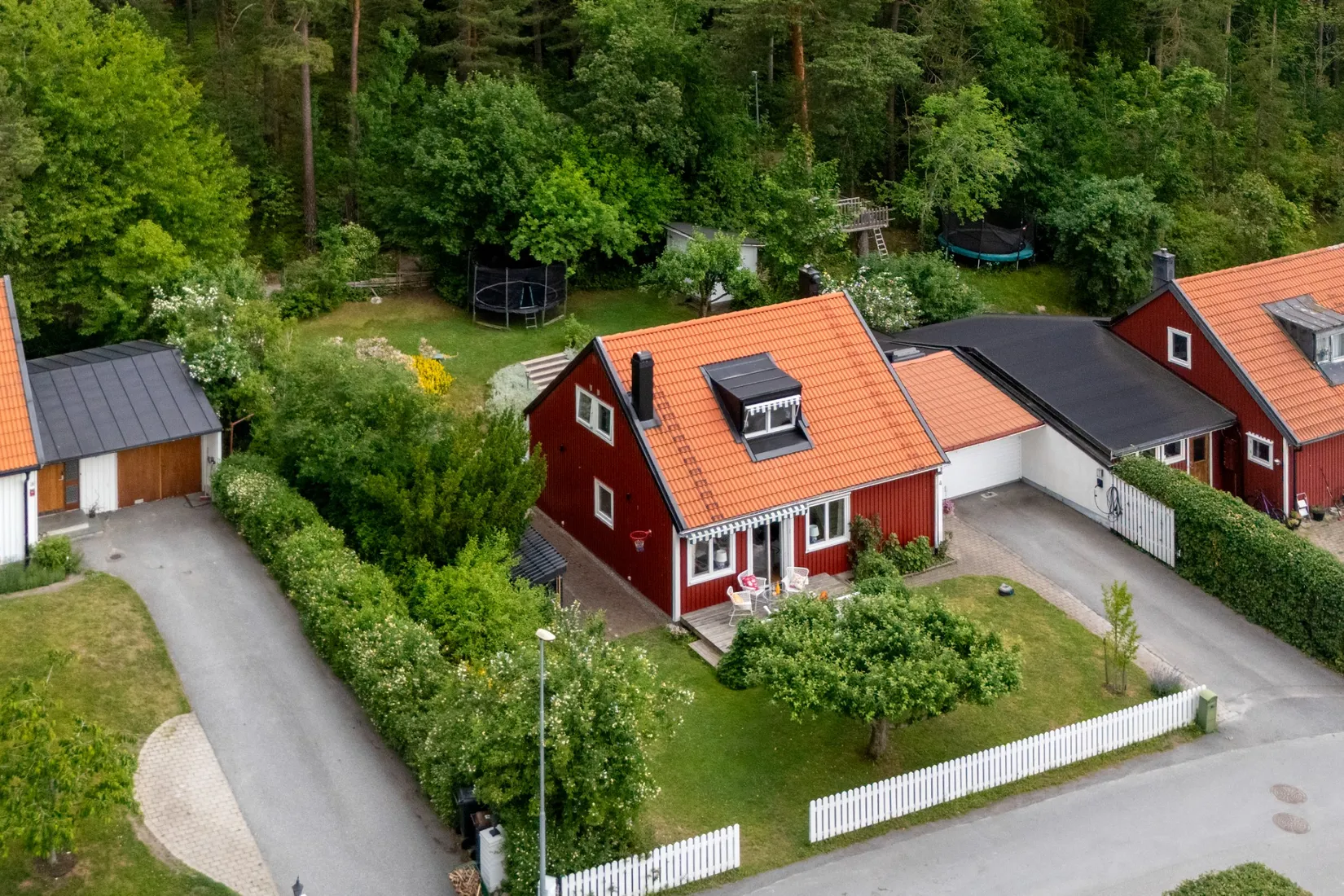 Radhus, Lievägen 4, Ella Gård, Täby