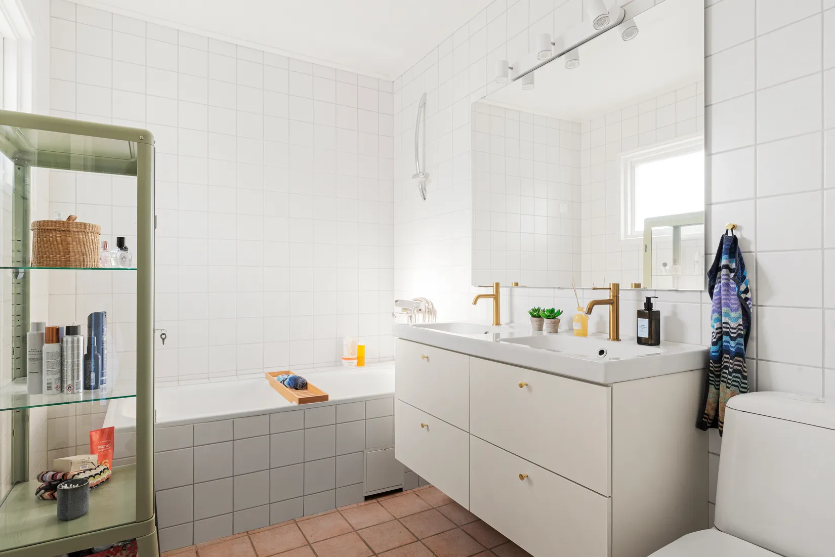 Radhus, Lievägen 4, Ella Gård, Täby