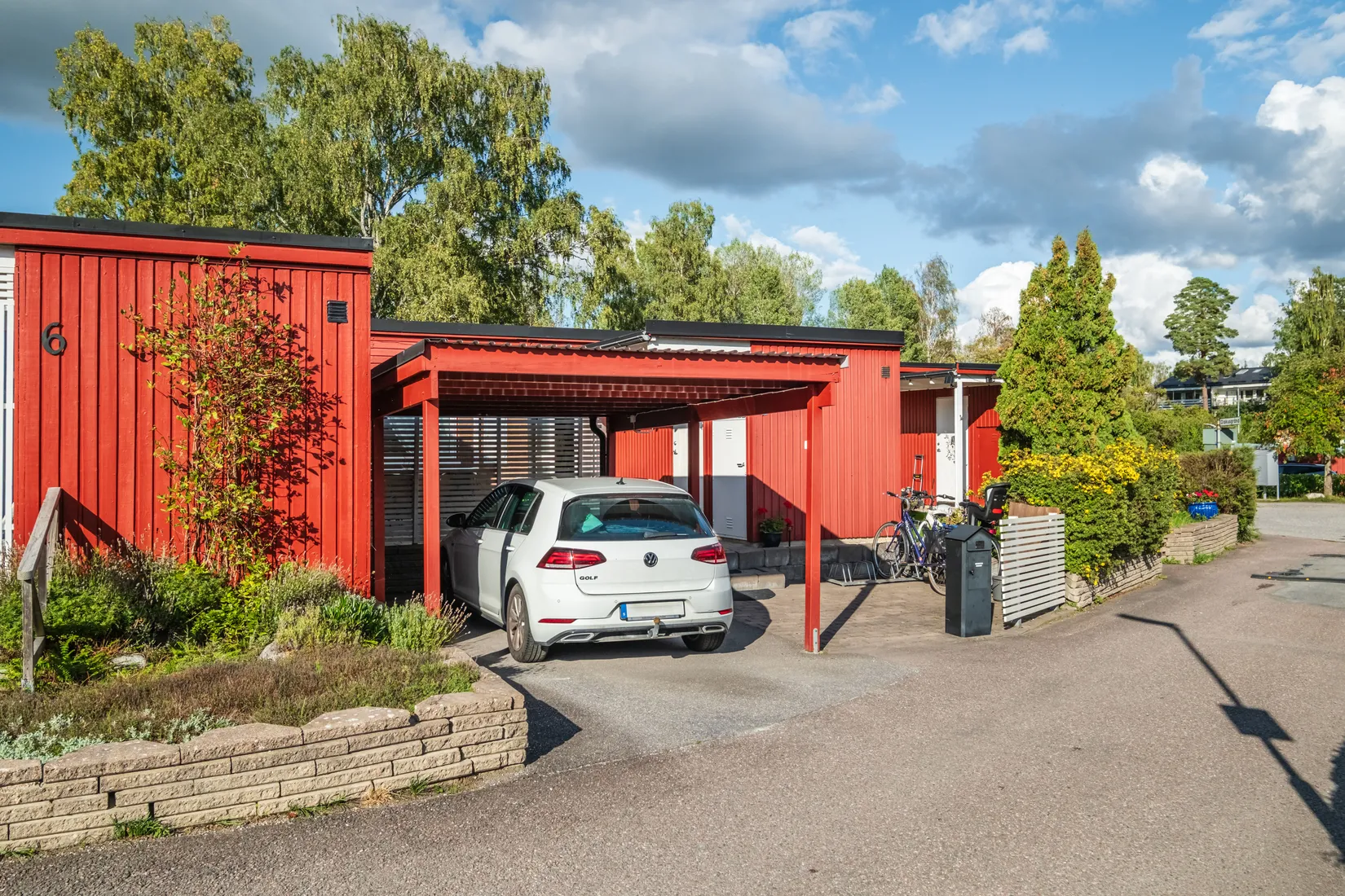 Radhus, Diskusgränd 4, Viksjö, Järfälla