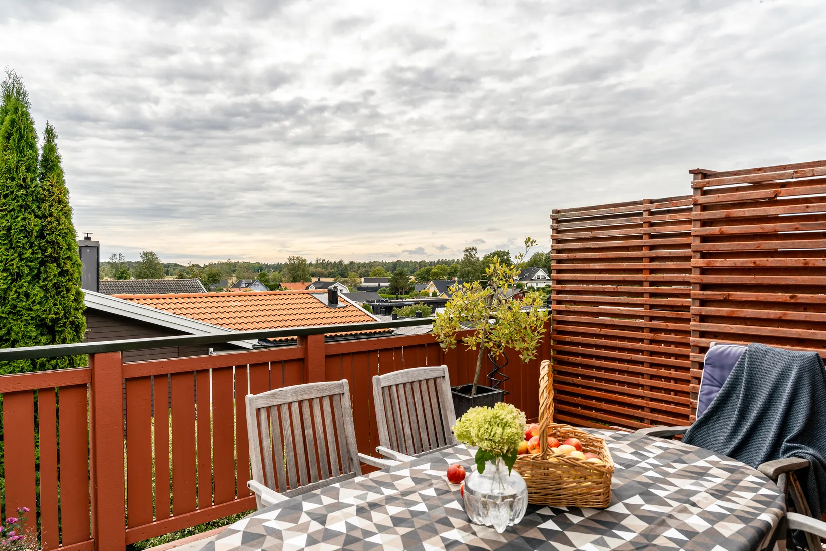 Villa, Bläcksvampsvägen 25, Enhagen-Ekbacken, Västerås