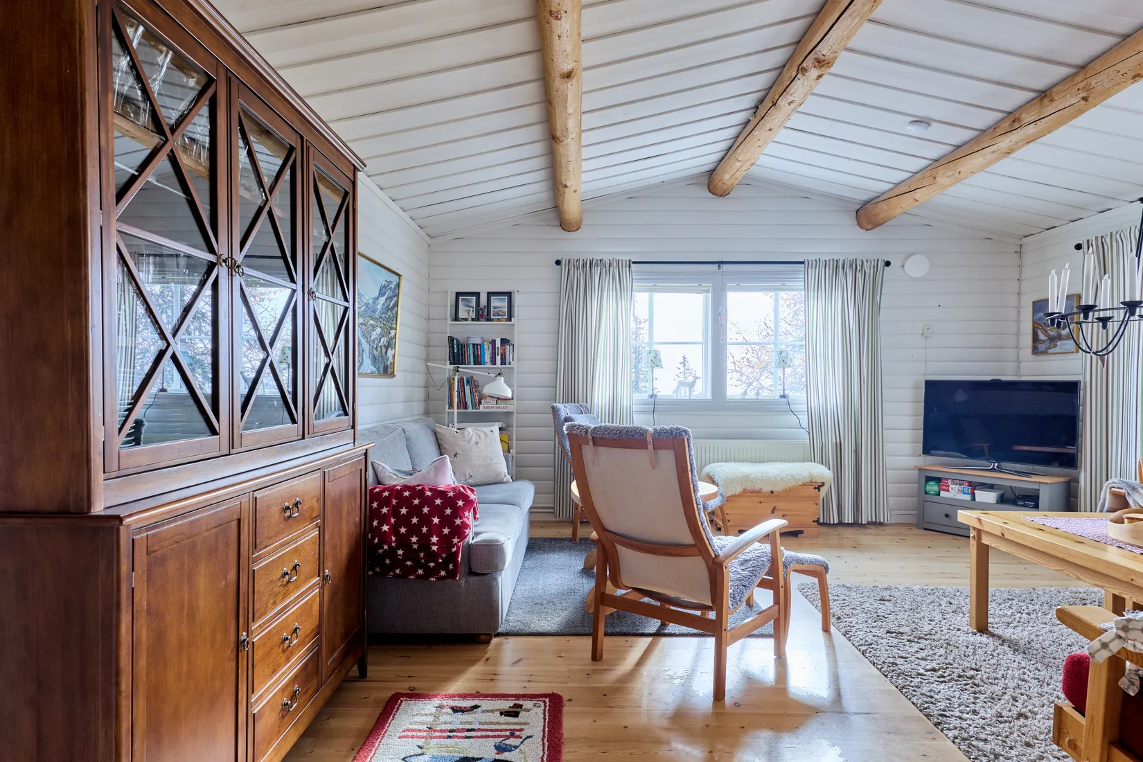 Fritidshus, Utsiktsvägen 16, Sångbäcksvallen, Berg