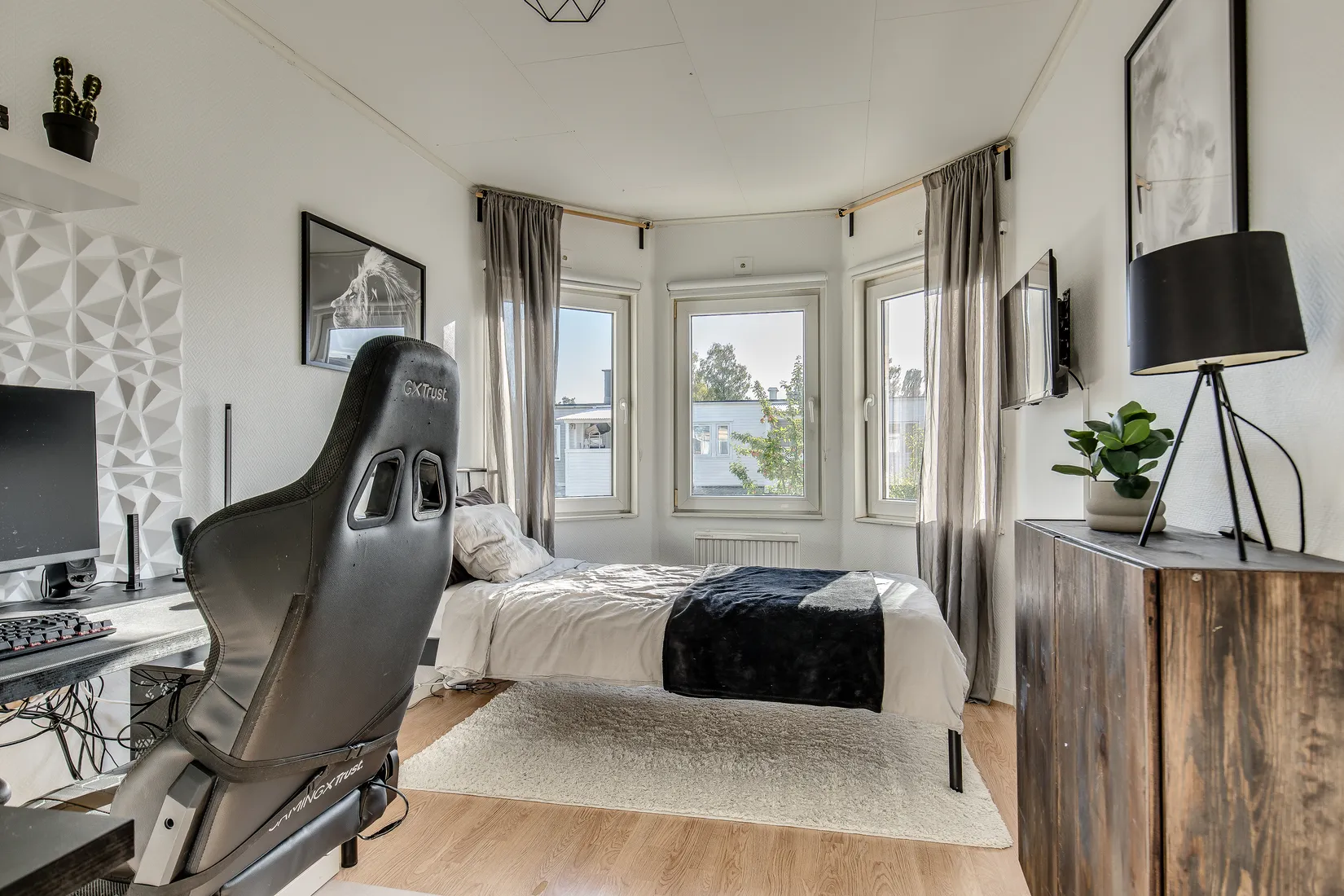 Radhus, Rymdgatan 11, Östra Steninge, Sigtuna
