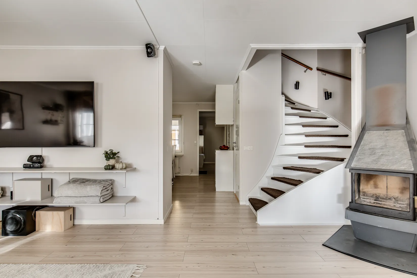 Radhus, Rymdgatan 11, Östra Steninge, Sigtuna