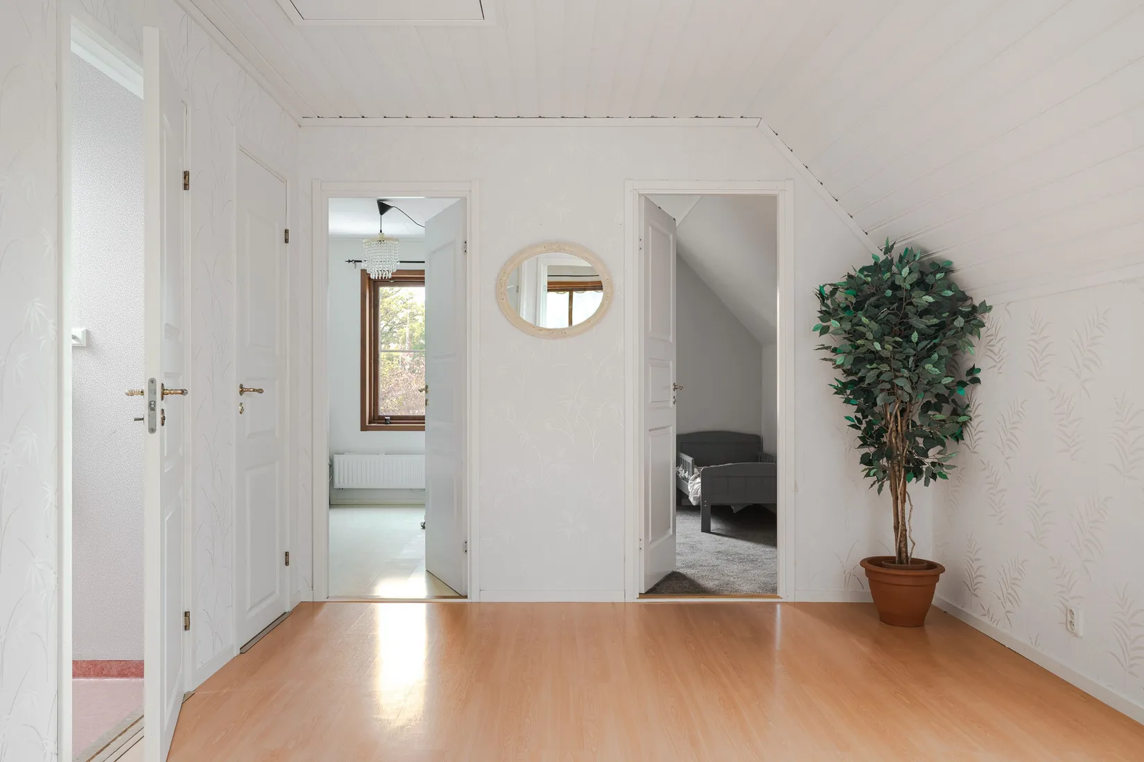 Villa, Bjurtorpsvägen 10, Flen