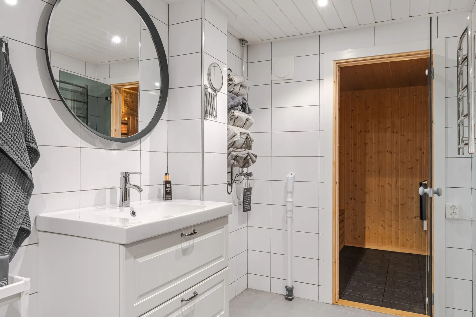 Villa, Bjurtorpsvägen 10, Flen