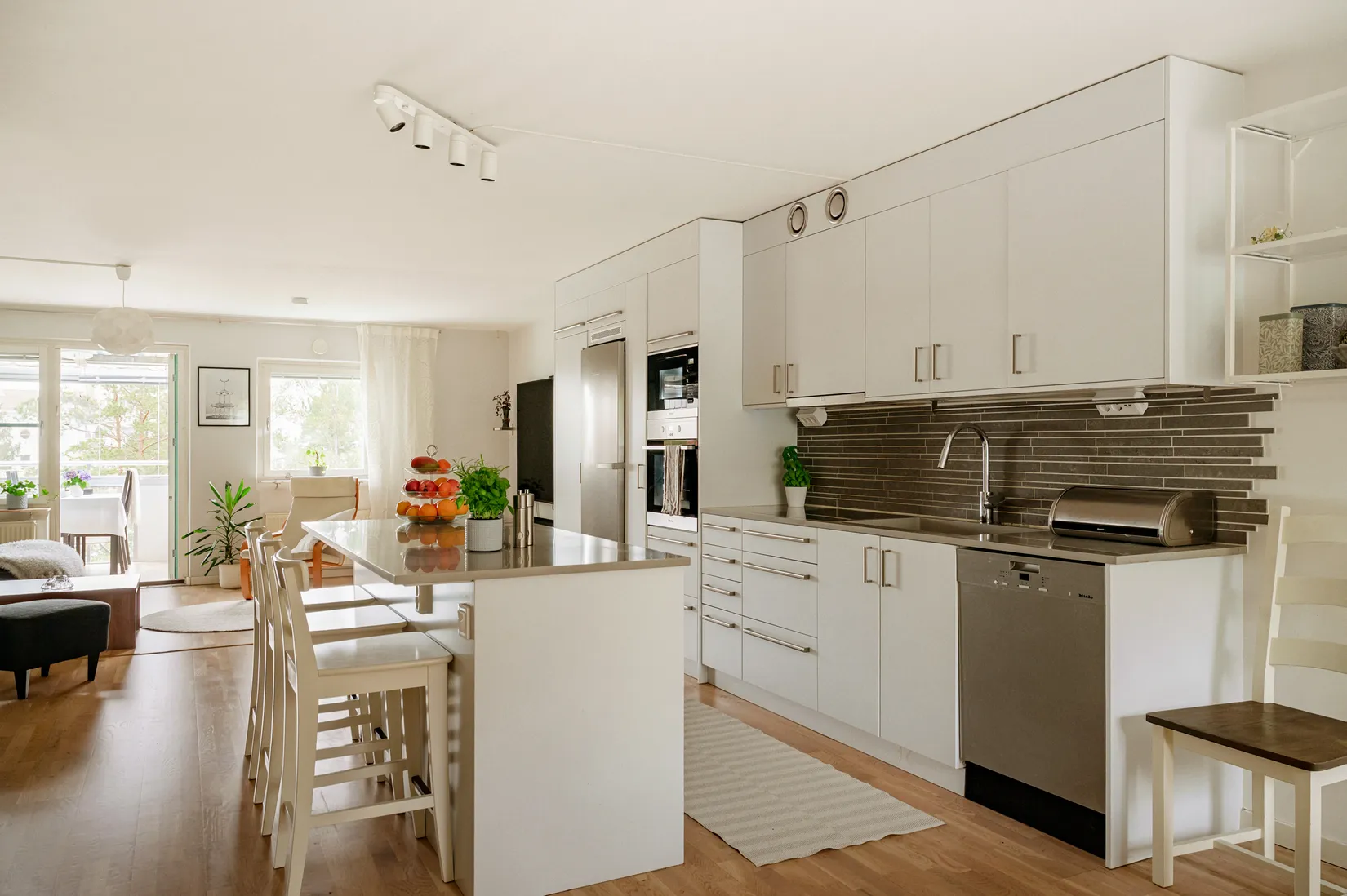 Radhus, Diligensvägen 82, Jarlaberg, Nacka