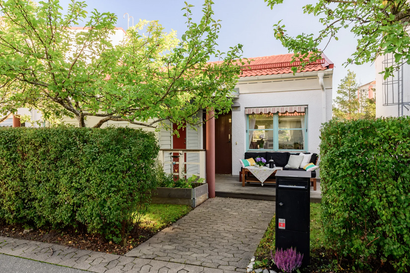 Radhus, Diligensvägen 82, Jarlaberg, Nacka