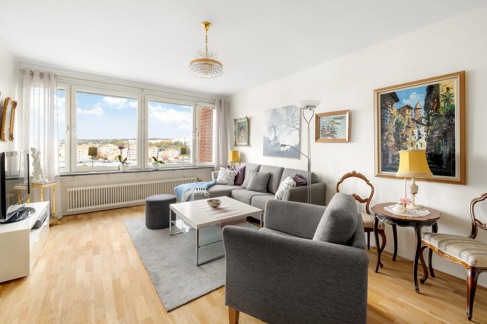 Bostadsrätt, Västra Banvägen 18, Centralt Åkersberga, Österåker