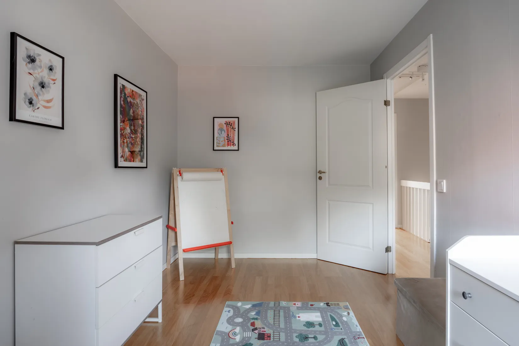 Radhus, Odlingsvägen 4, Bällsta, Vallentuna
