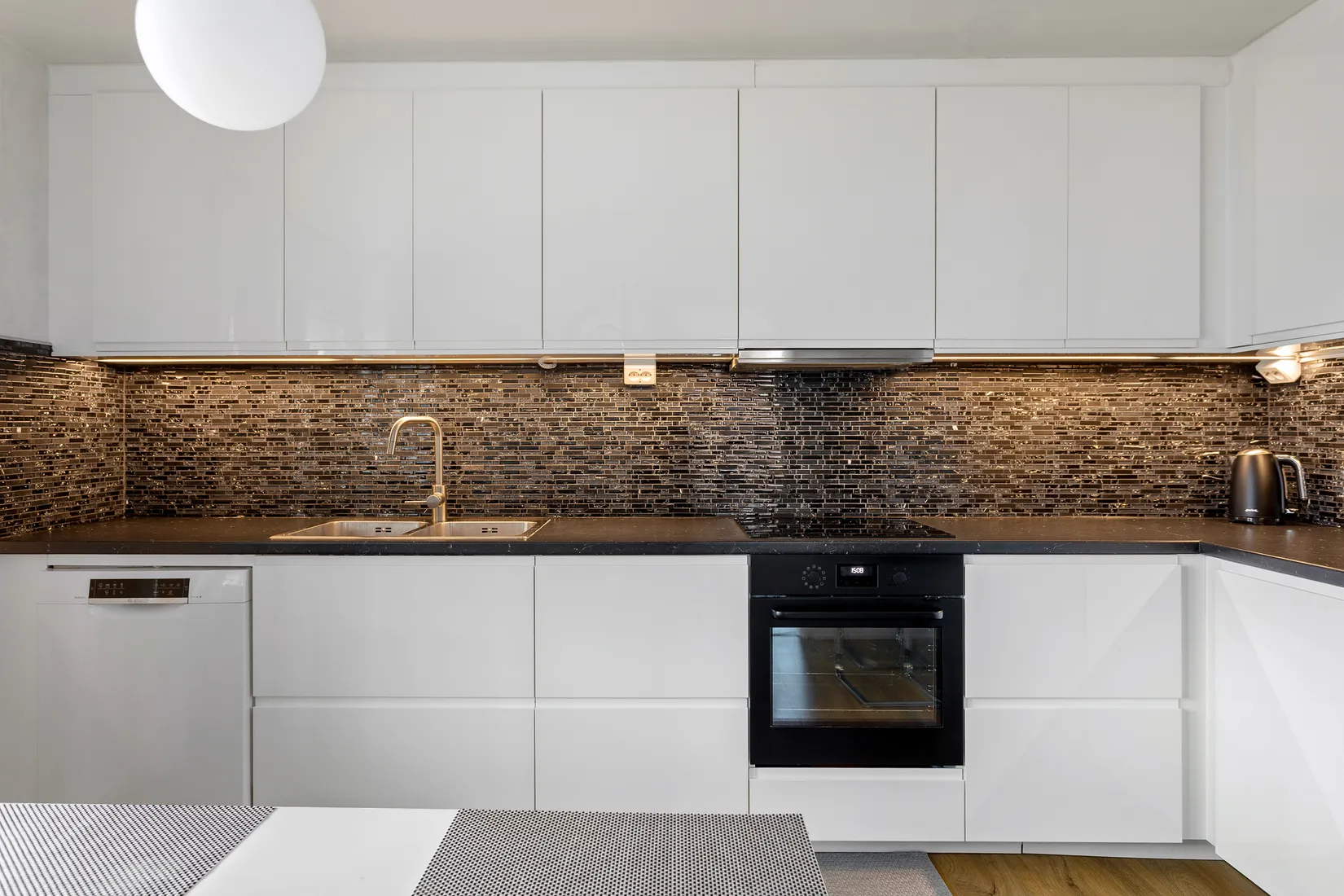Bostadsrätt, Kornettstigen 7, 3 tr, Södra Brunna, Upplands-Bro