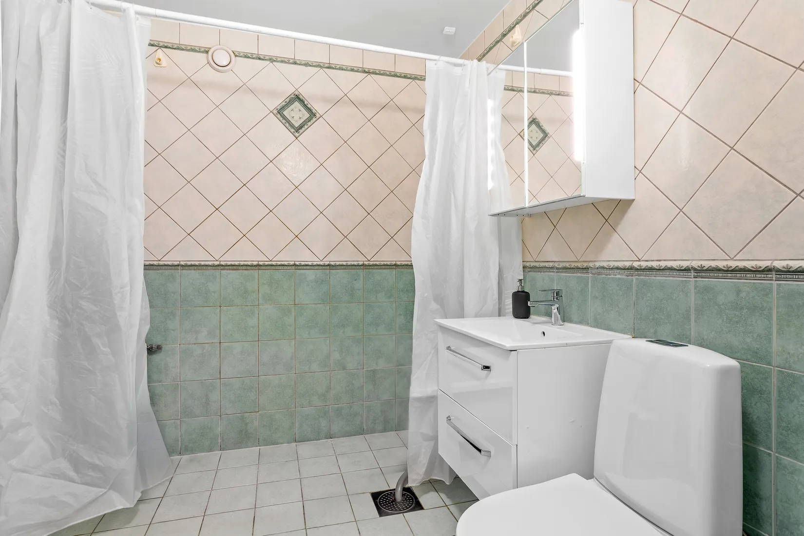 Bostadsrätt, Kornettstigen 7, 3 tr, Södra Brunna, Upplands-Bro