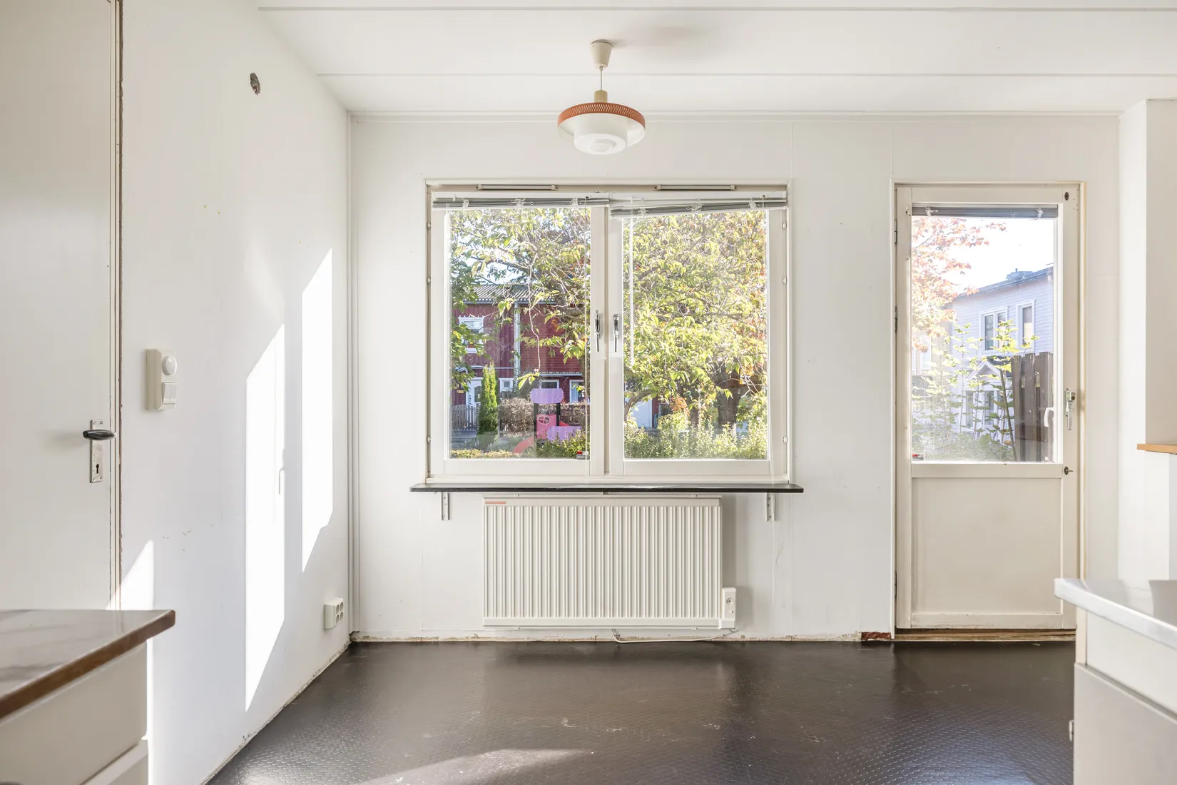 Radhus, Varpholmsgränd 20, Skärholmen, Stockholm
