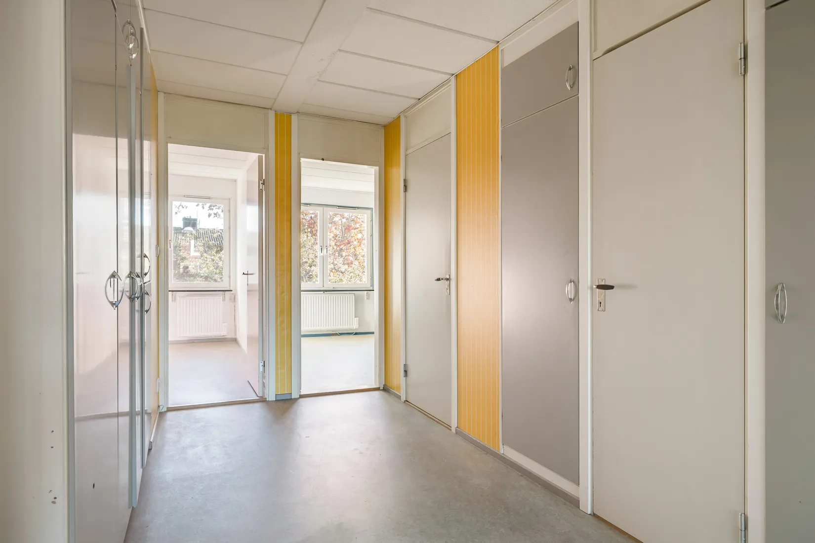 Radhus, Varpholmsgränd 20, Skärholmen, Stockholm
