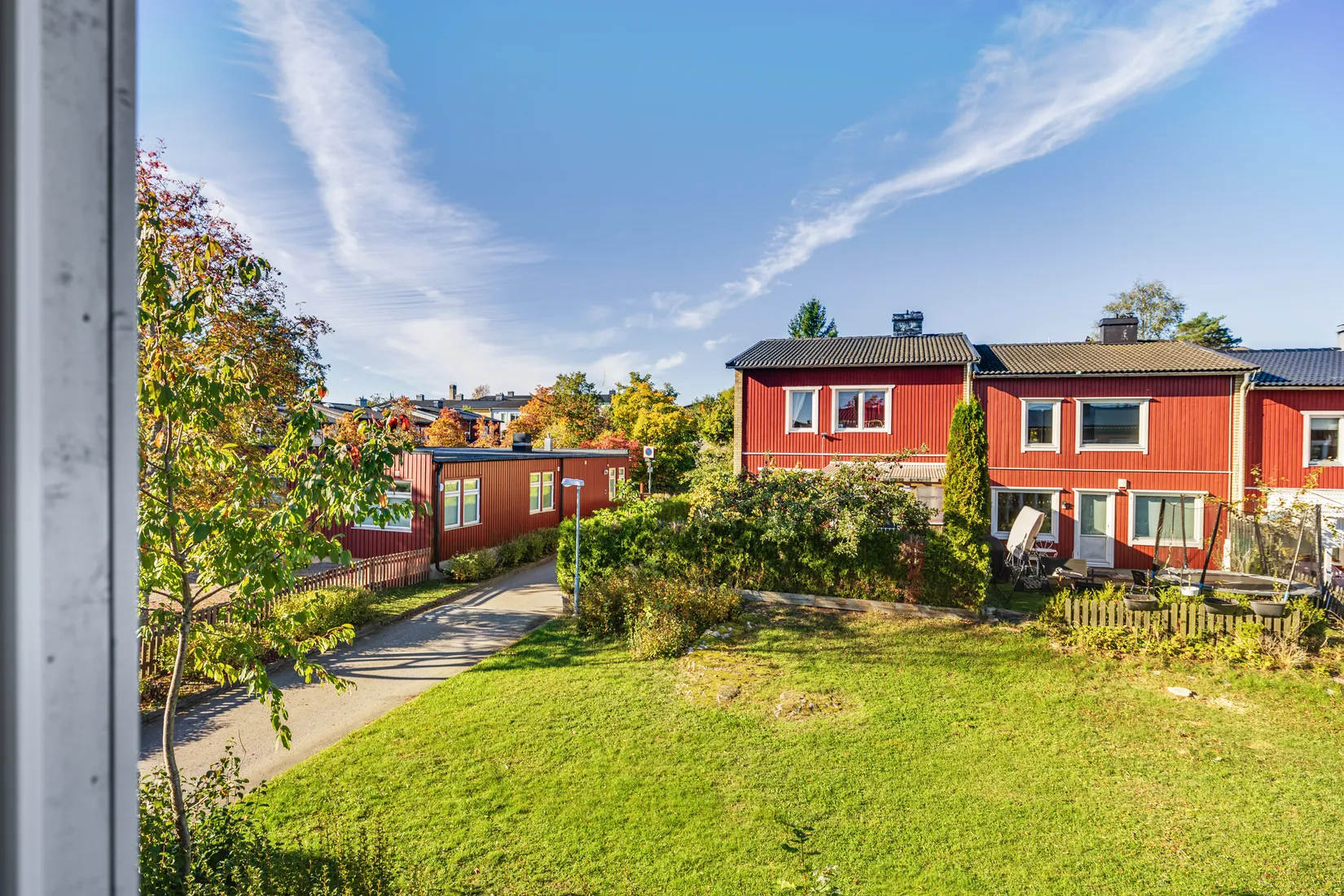Radhus, Varpholmsgränd 20, Skärholmen, Stockholm