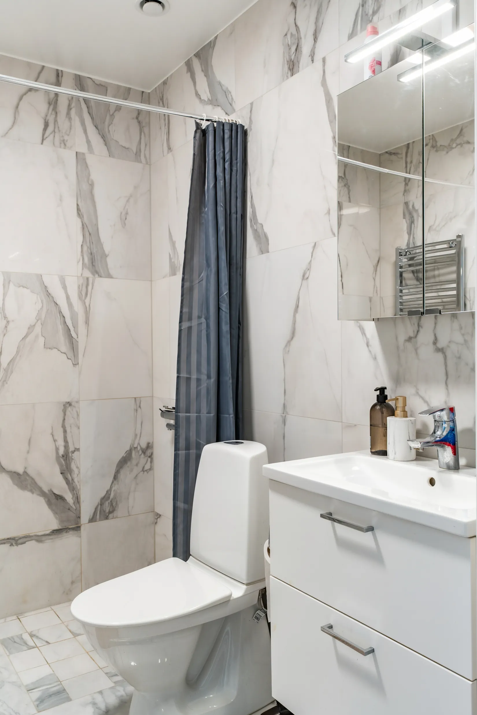 Radhus, Växthusgränd 34, Öster, Nyköping