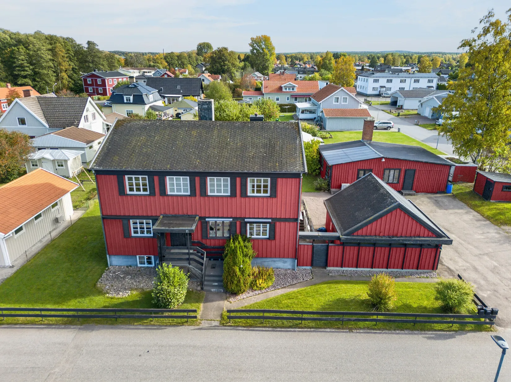 Villa, Holmgatan 11, Centrum, Tibro