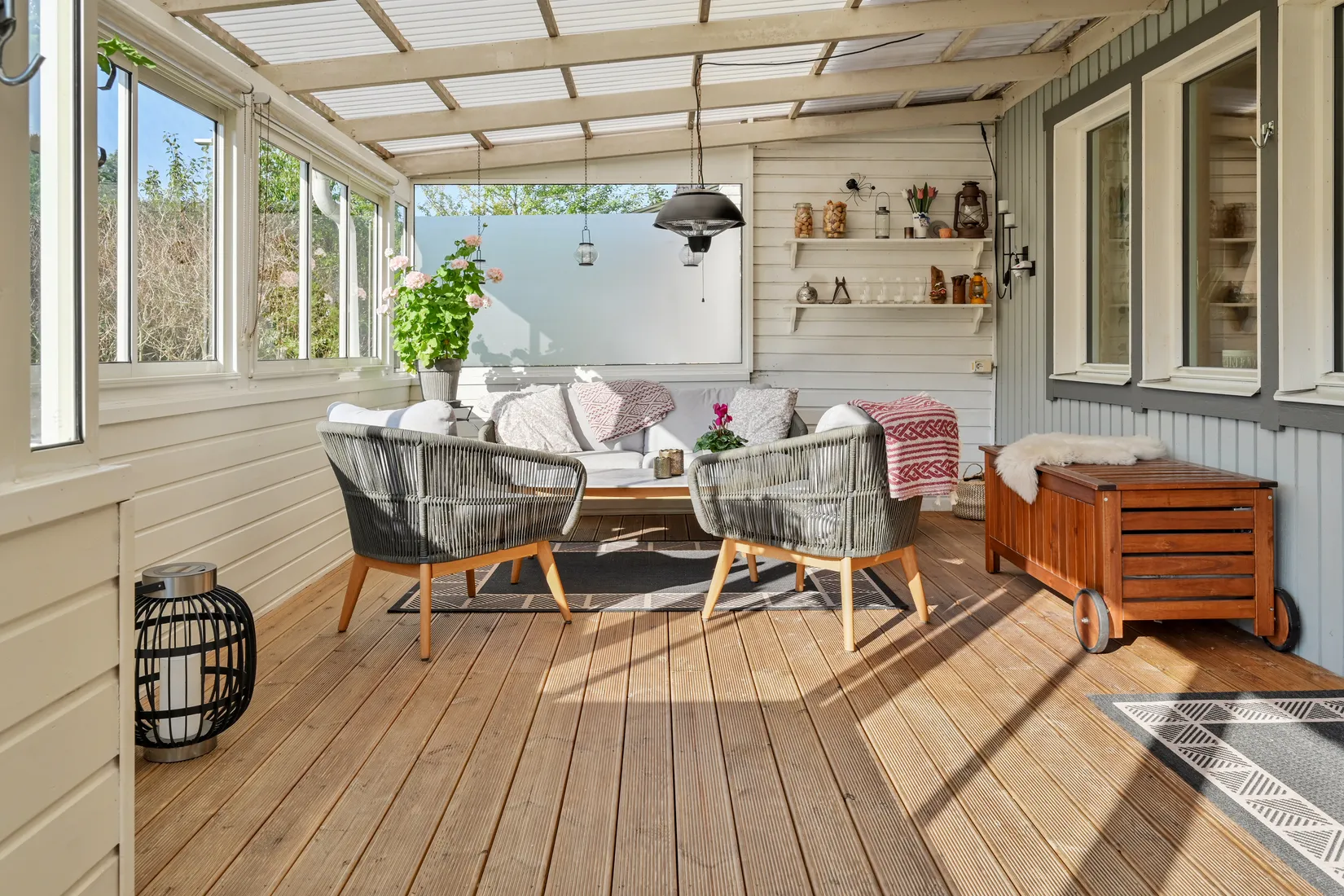 Radhus, Rögränd 15, Brunnby Vik, Upplands Väsby