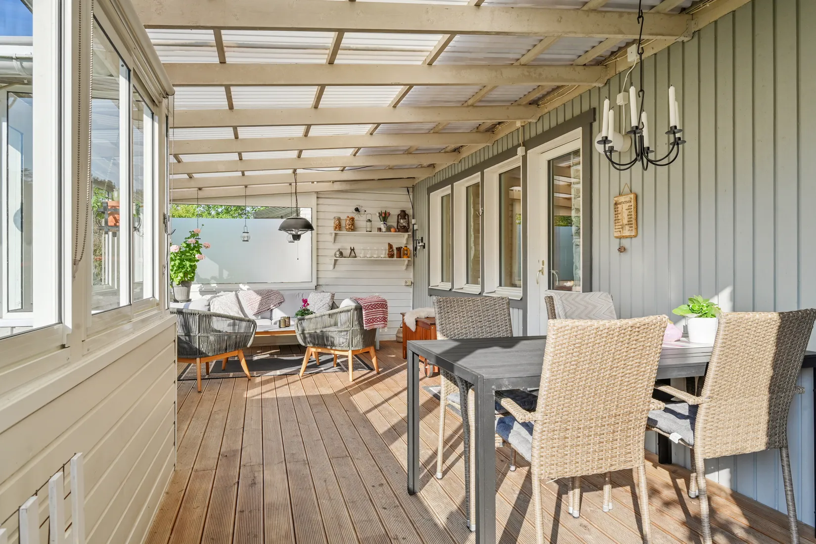 Radhus, Rögränd 15, Brunnby Vik, Upplands Väsby