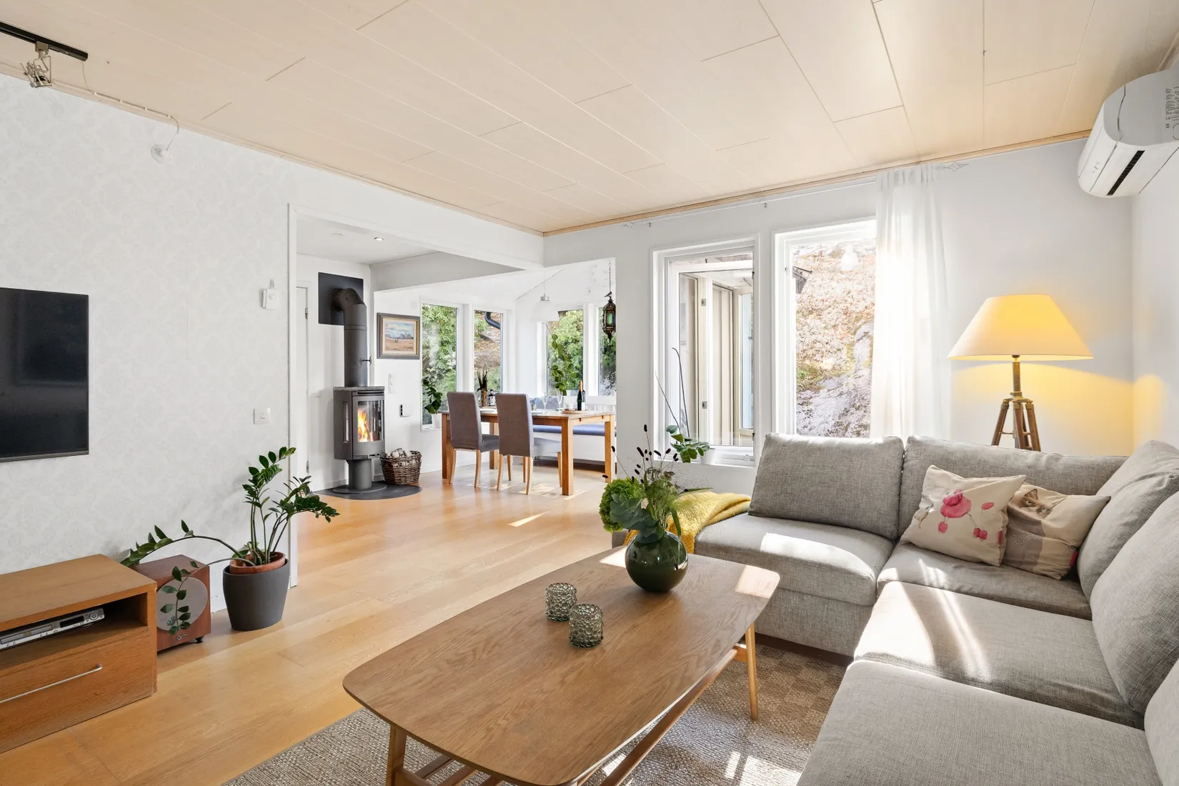 Villa, Östra Banvägen 1D, Österskär, Österåker
