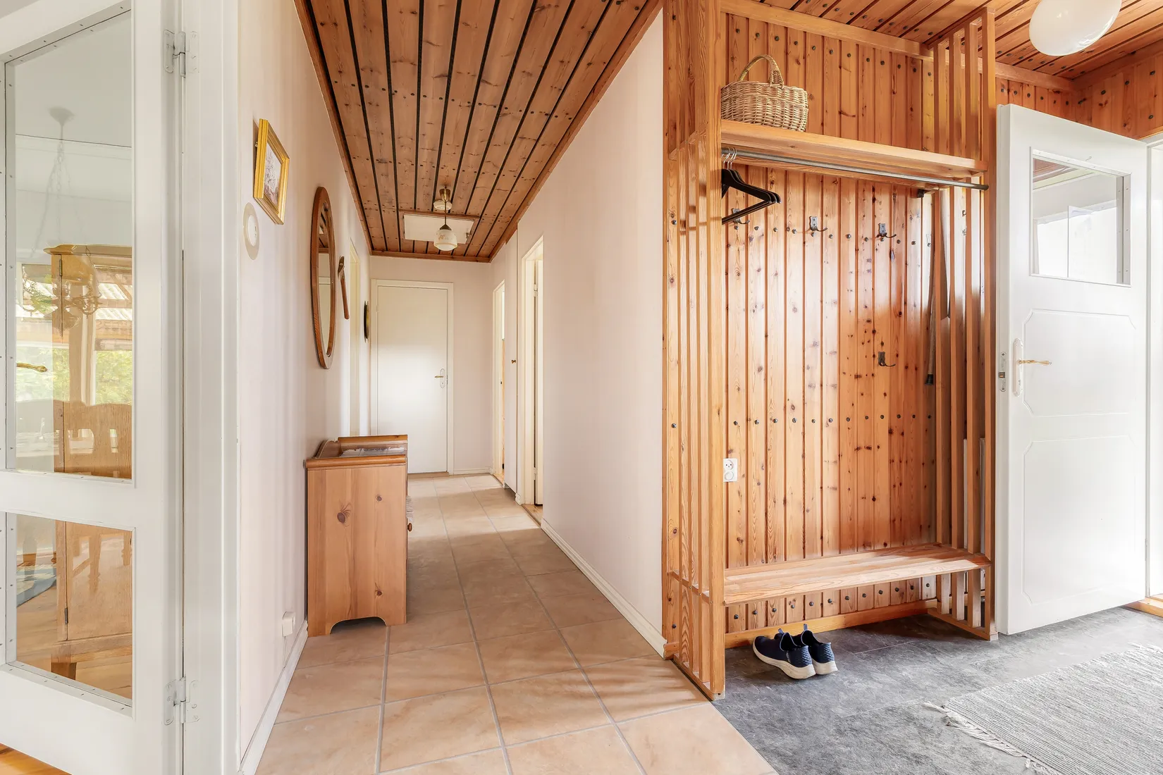 Villa, Utholmsvägen 5, Munsö, Ekerö