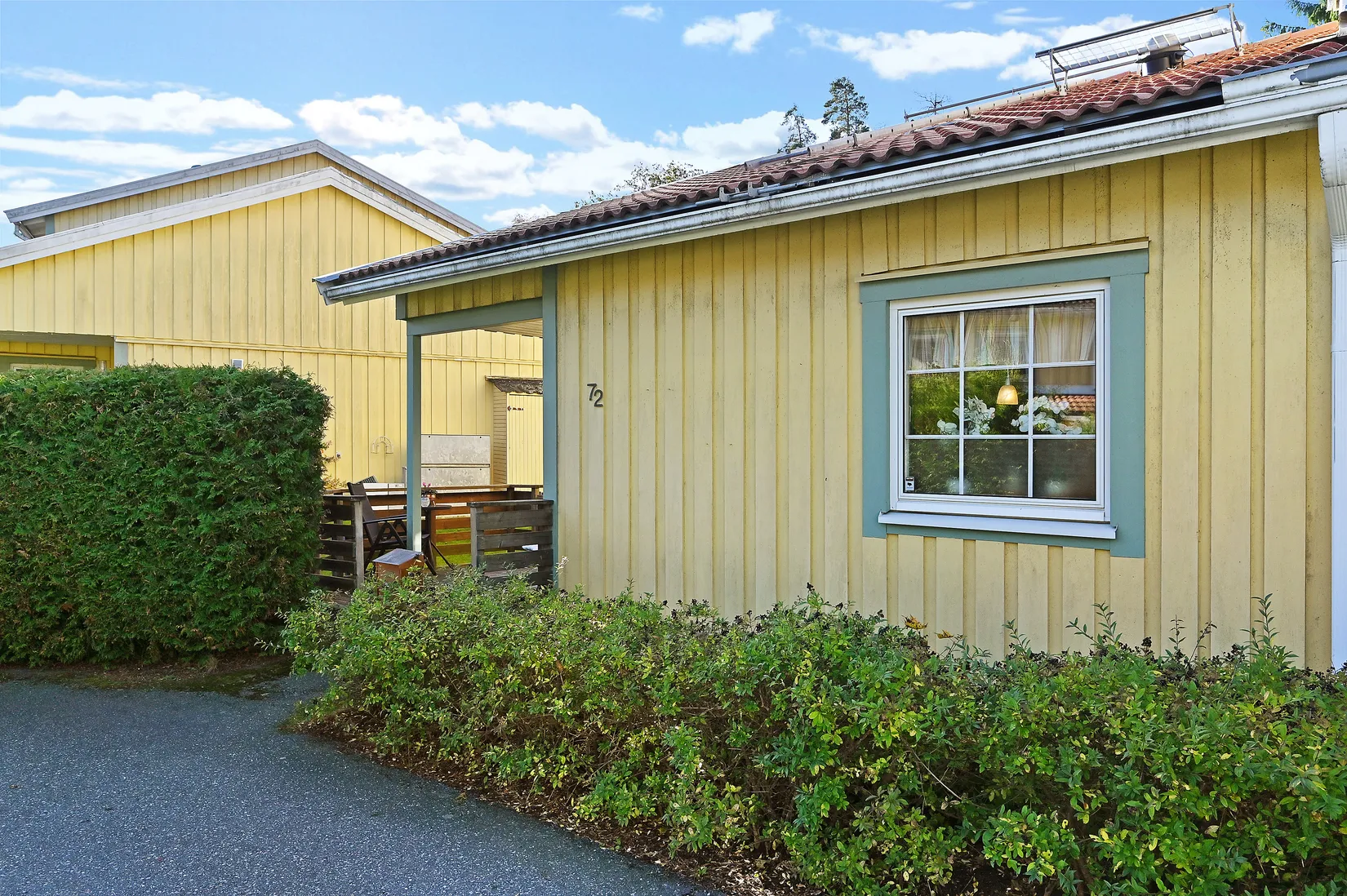 Radhus, Balettvägen 72, Huddinge