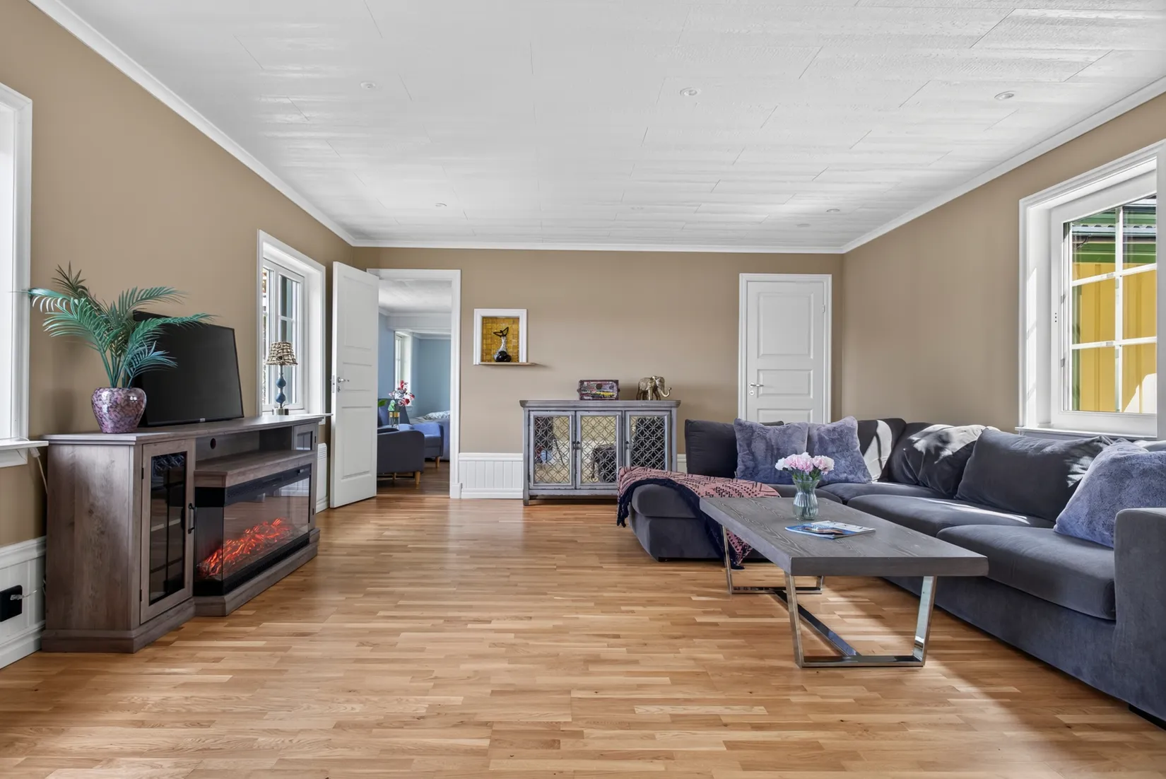 Radhus, Tullinge strand 36, Tullinge, Botkyrka