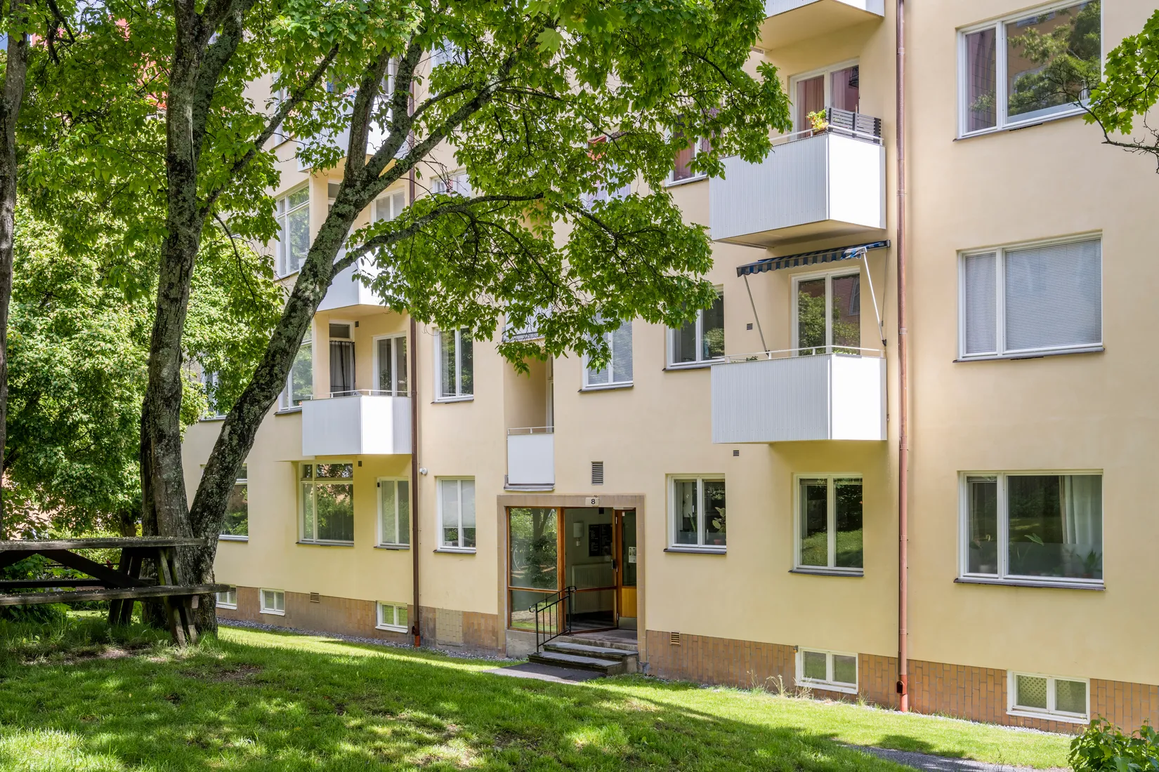 Bostadsrätt, Erik Sandbergs Gata 8, Gamla Råsunda, Solna