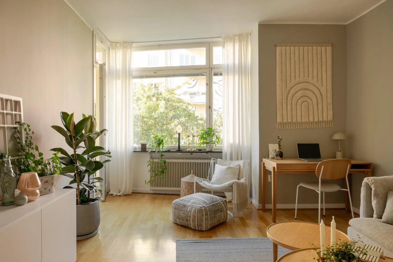 Bostadsrätt, Erik Sandbergs Gata 8, Gamla Råsunda, Solna
