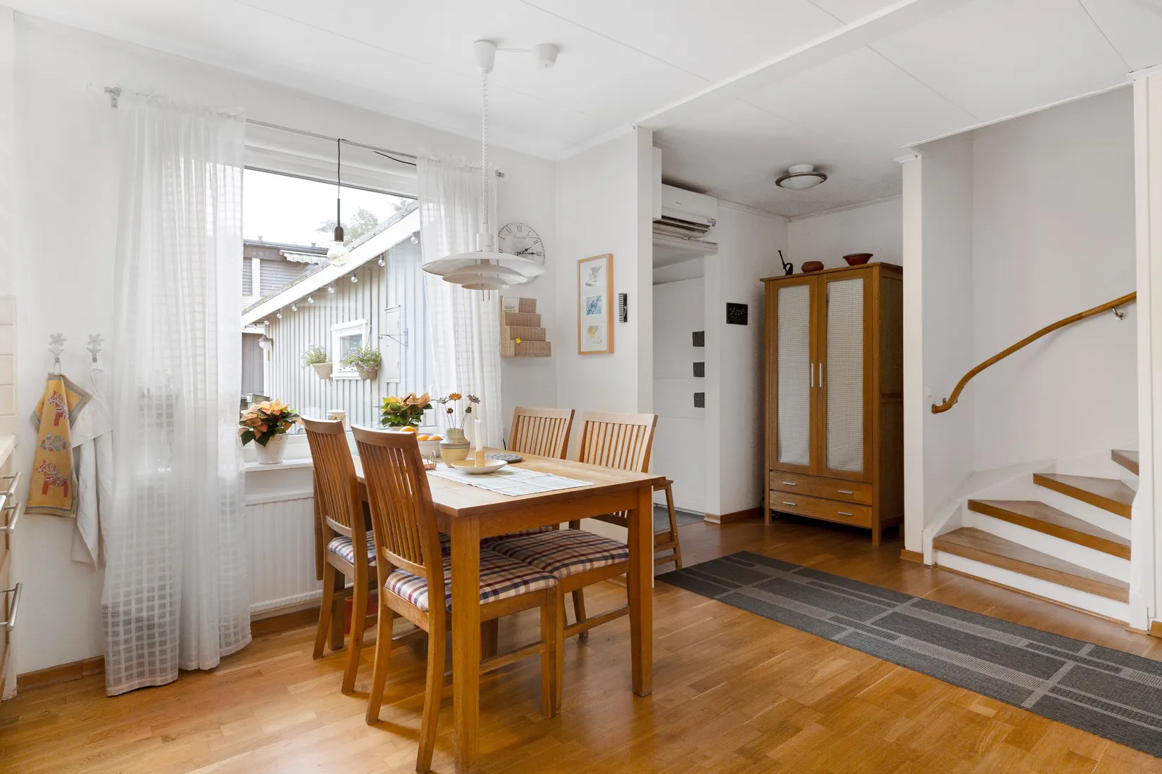 Radhus, Ripvägen 9, Märsta - Ekilla, Sigtuna