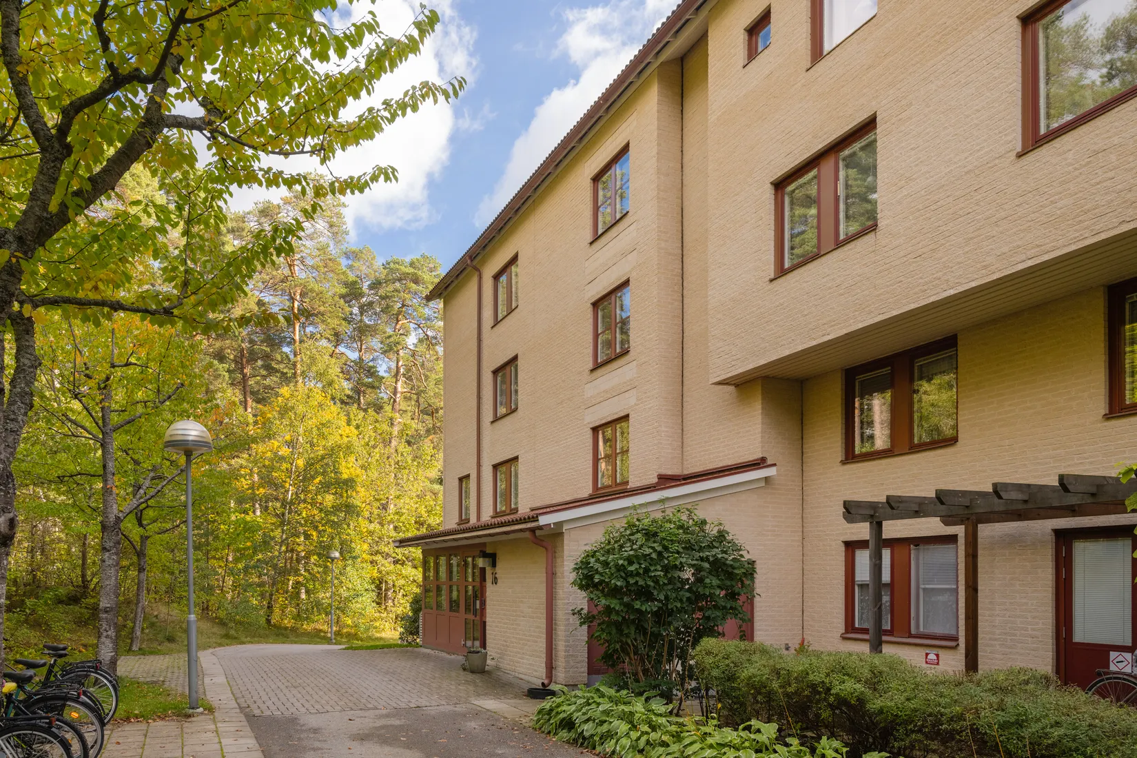 Bostadsrätt, Kabeluddsvägen 16, Gribbylund, Täby