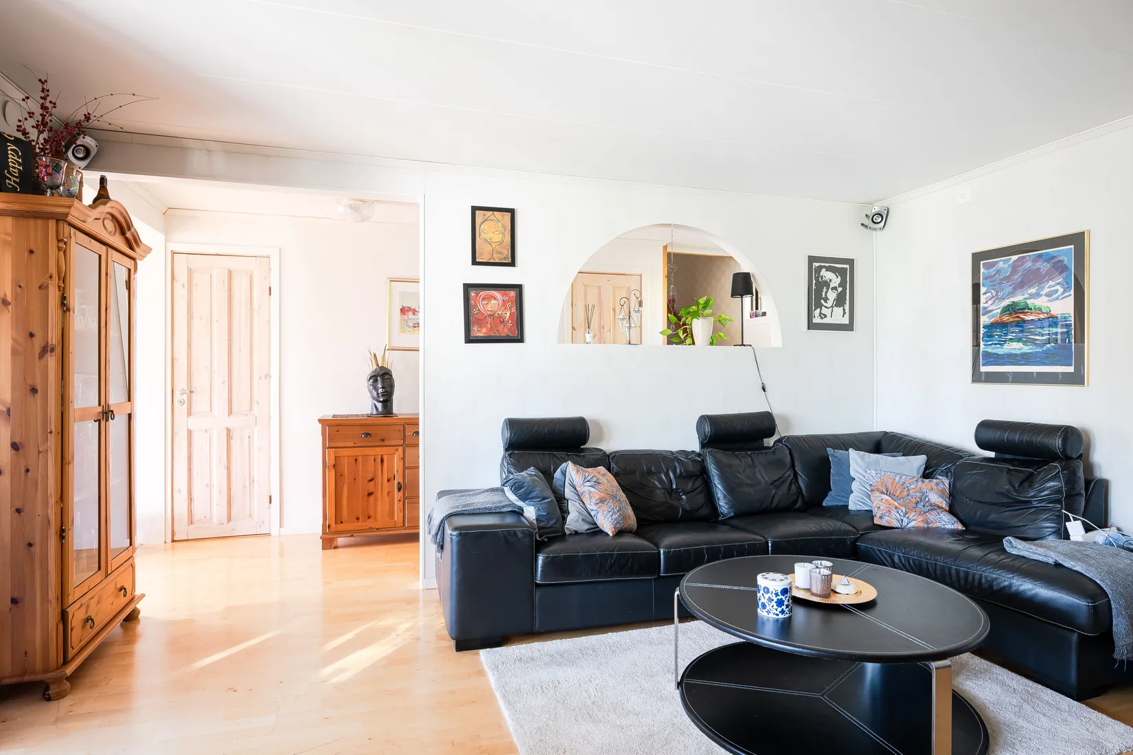 Radhus, Logevägen 9, Klockarberget, Sundsvall