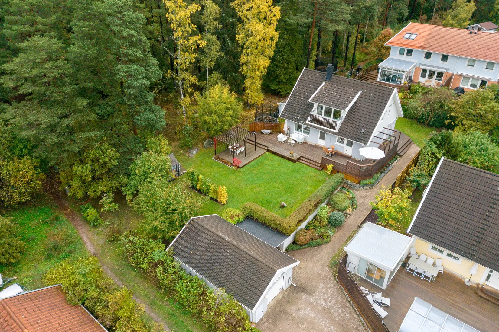 Villa, Biskop Nils väg 40, Stäket, Järfälla