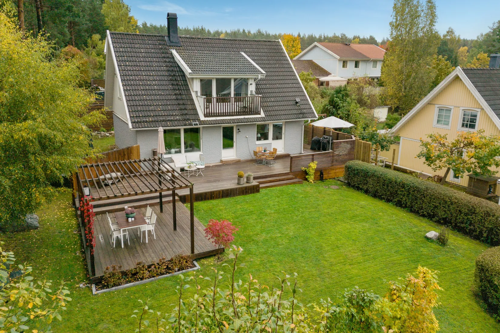 Villa, Biskop Nils väg 40, Stäket, Järfälla