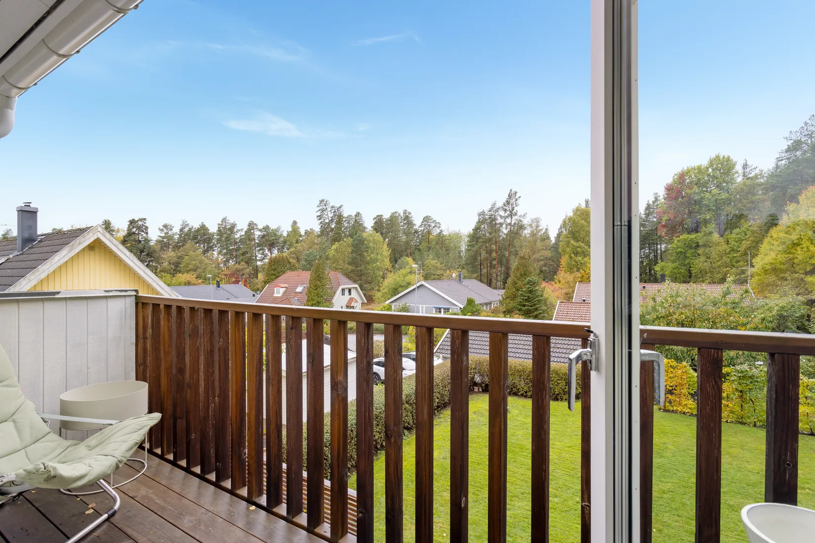 Villa, Biskop Nils väg 40, Stäket, Järfälla