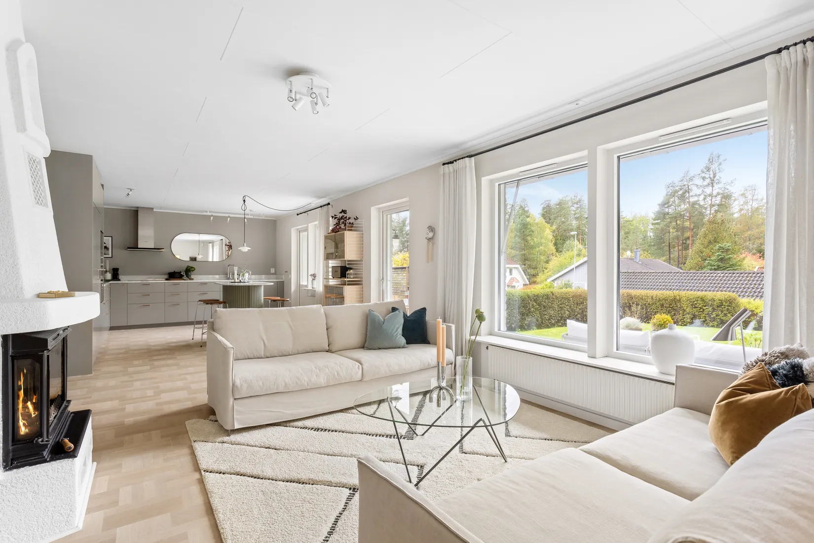 Villa, Biskop Nils väg 40, Stäket, Järfälla