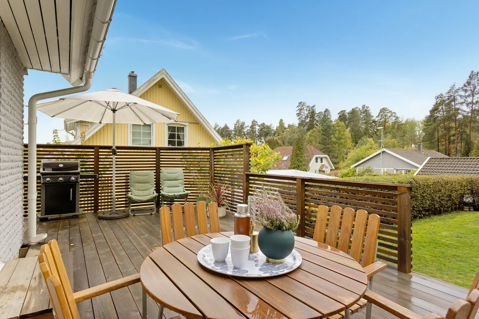Villa, Biskop Nils väg 40, Stäket, Järfälla