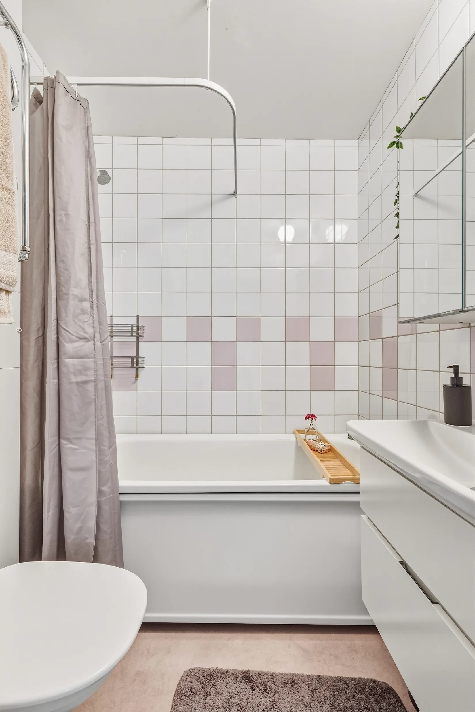 Bostadsrätt, Stockrosgatan 25, Ekhagen, Jönköping