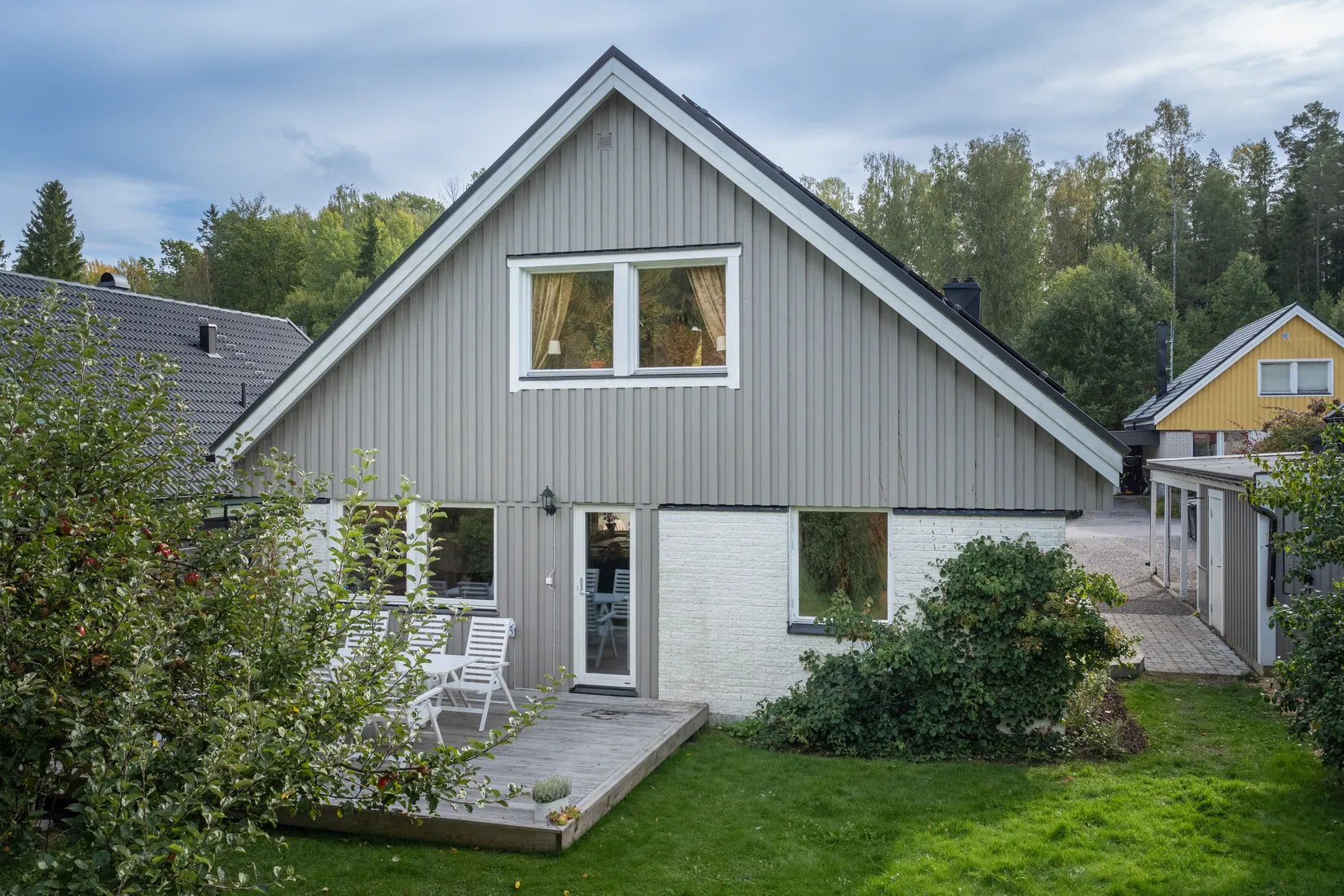 Villa, Hambovägen 6, Centralt, Gnesta