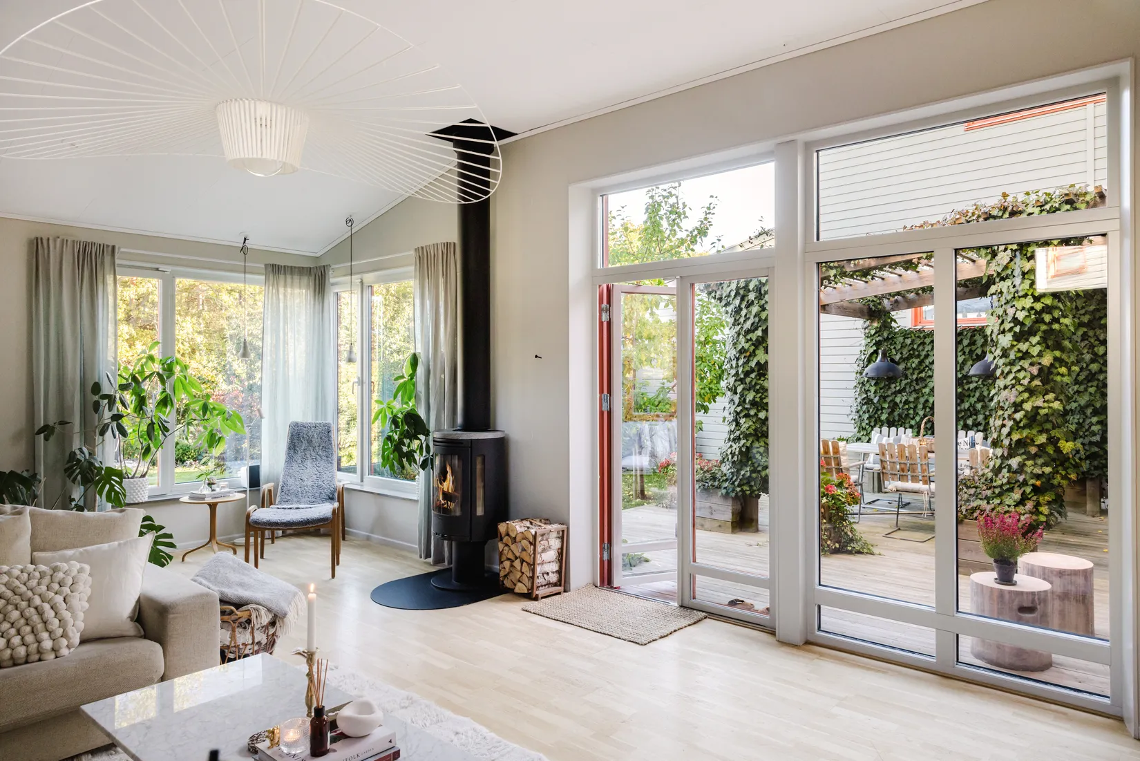 Radhus, Barlows väg 14, Gustavsberg - Farsta Slottsvik, Värmdö