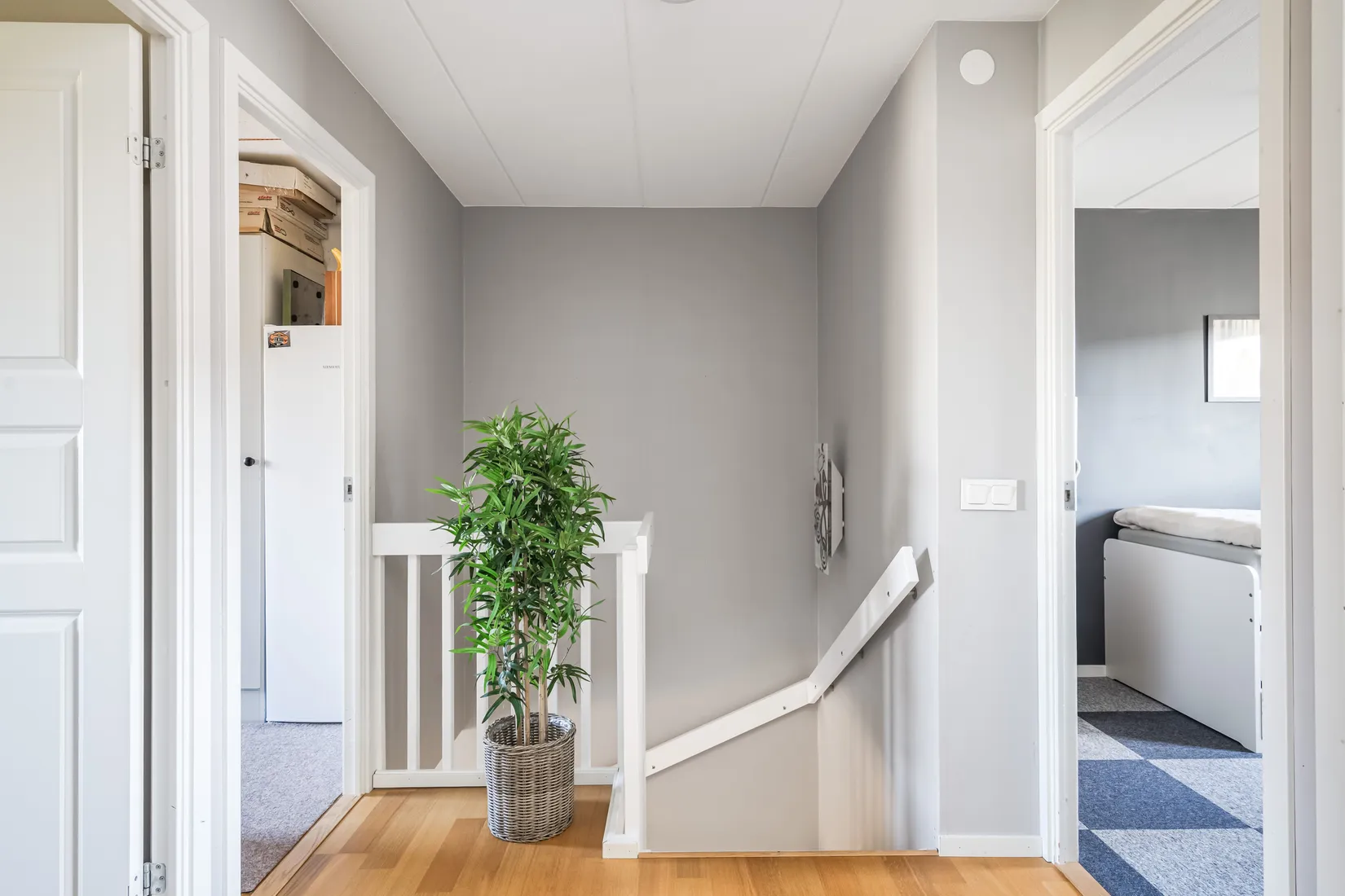 Radhus, Albert Engströms gata 60, Klockaretorpet, Norrköping