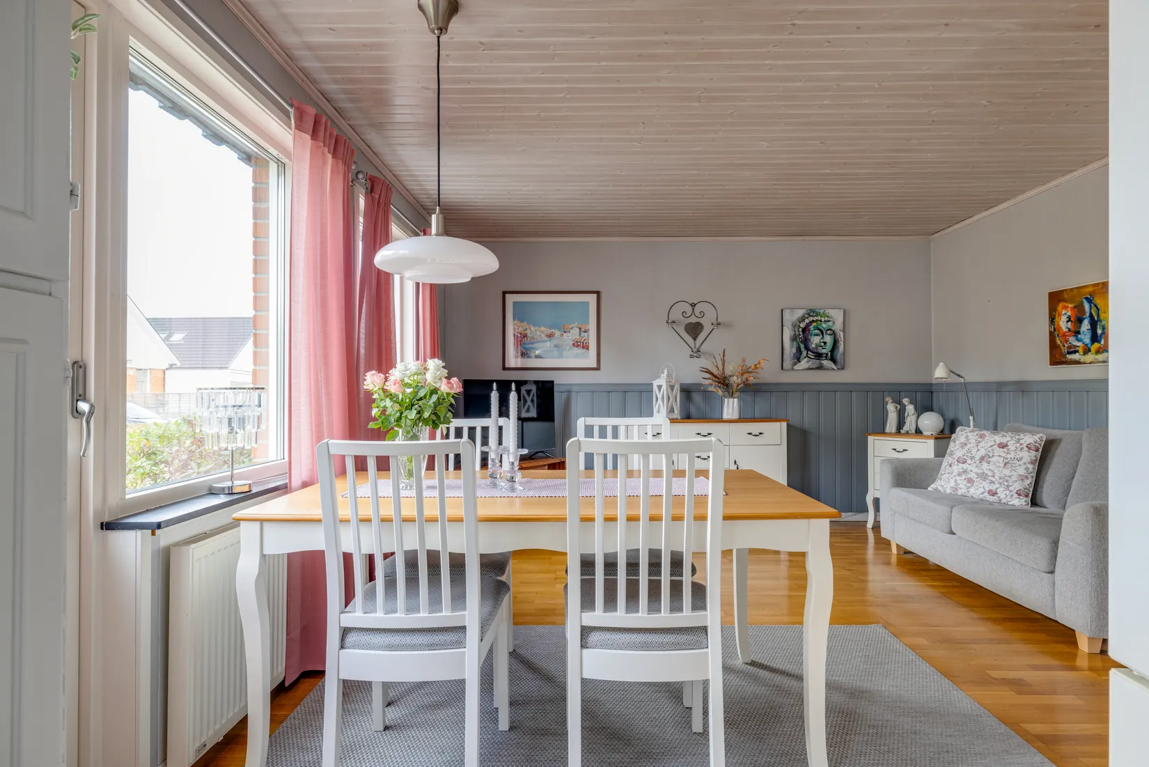 Radhus, Gräsgången 9, Centralt, Kungälv