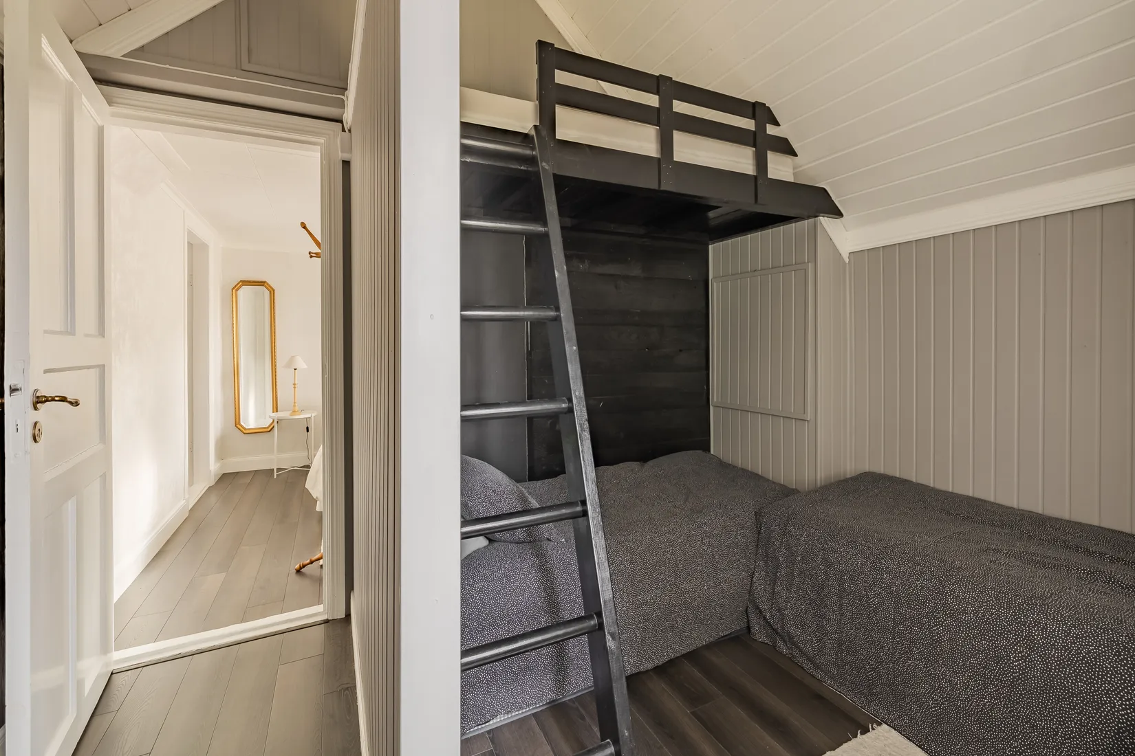 Villa, Tolita Hagalund 1, Kil