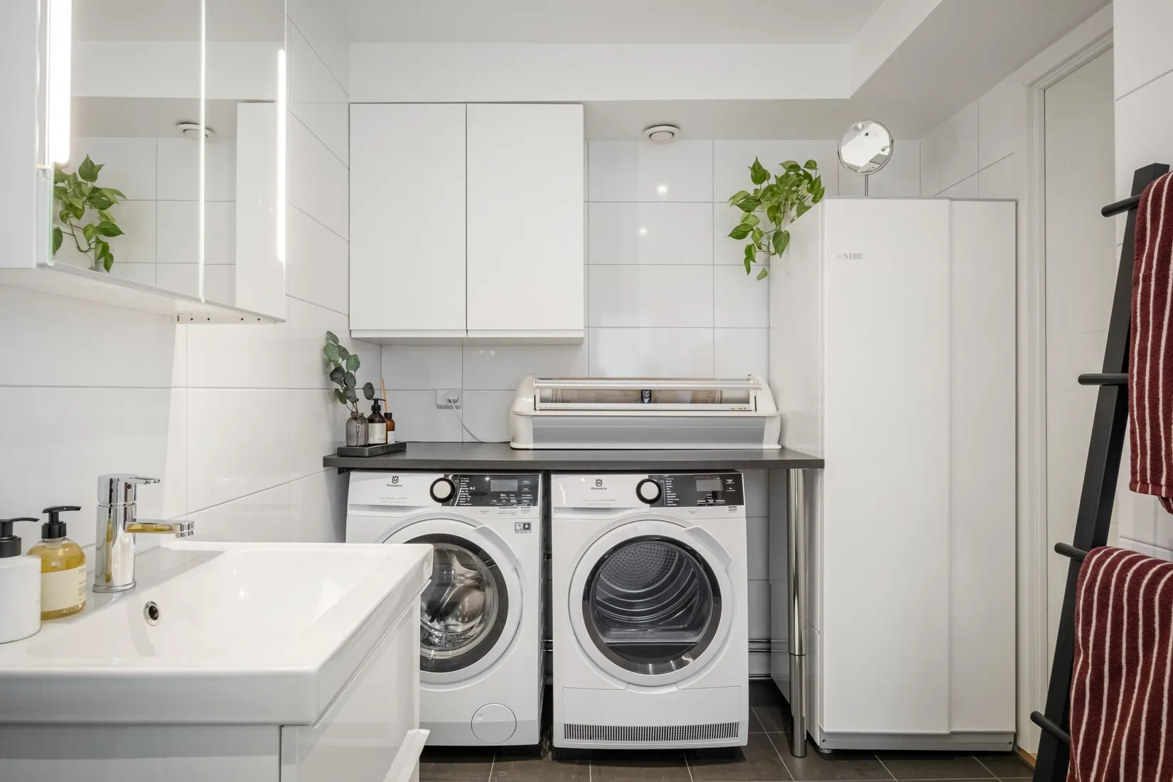 Radhus, Manhemsvägen 26, Skuru, Nacka