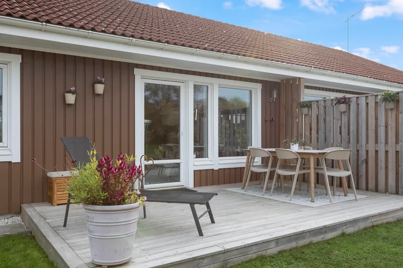 Radhus, Övrabyvägen 6, Torsås